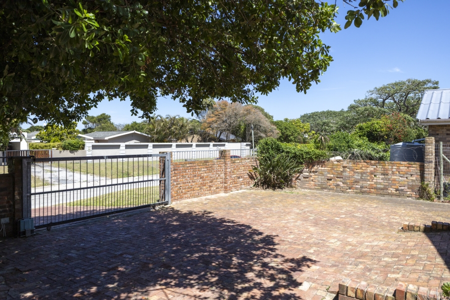 3 Bedroom Property for Sale in West Bank Eastern Cape